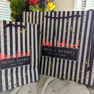 Rare Limited Edition Henri Bendel Limited Edition Gift Bag Set
